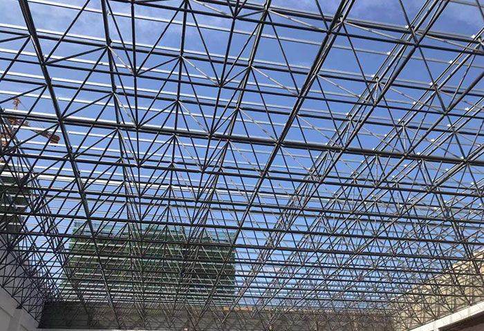 海宁管桁架结构在高速公路等桥梁工程中的应用分析